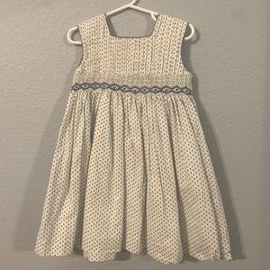 Neck and Neck smocked girls dress 4-5T